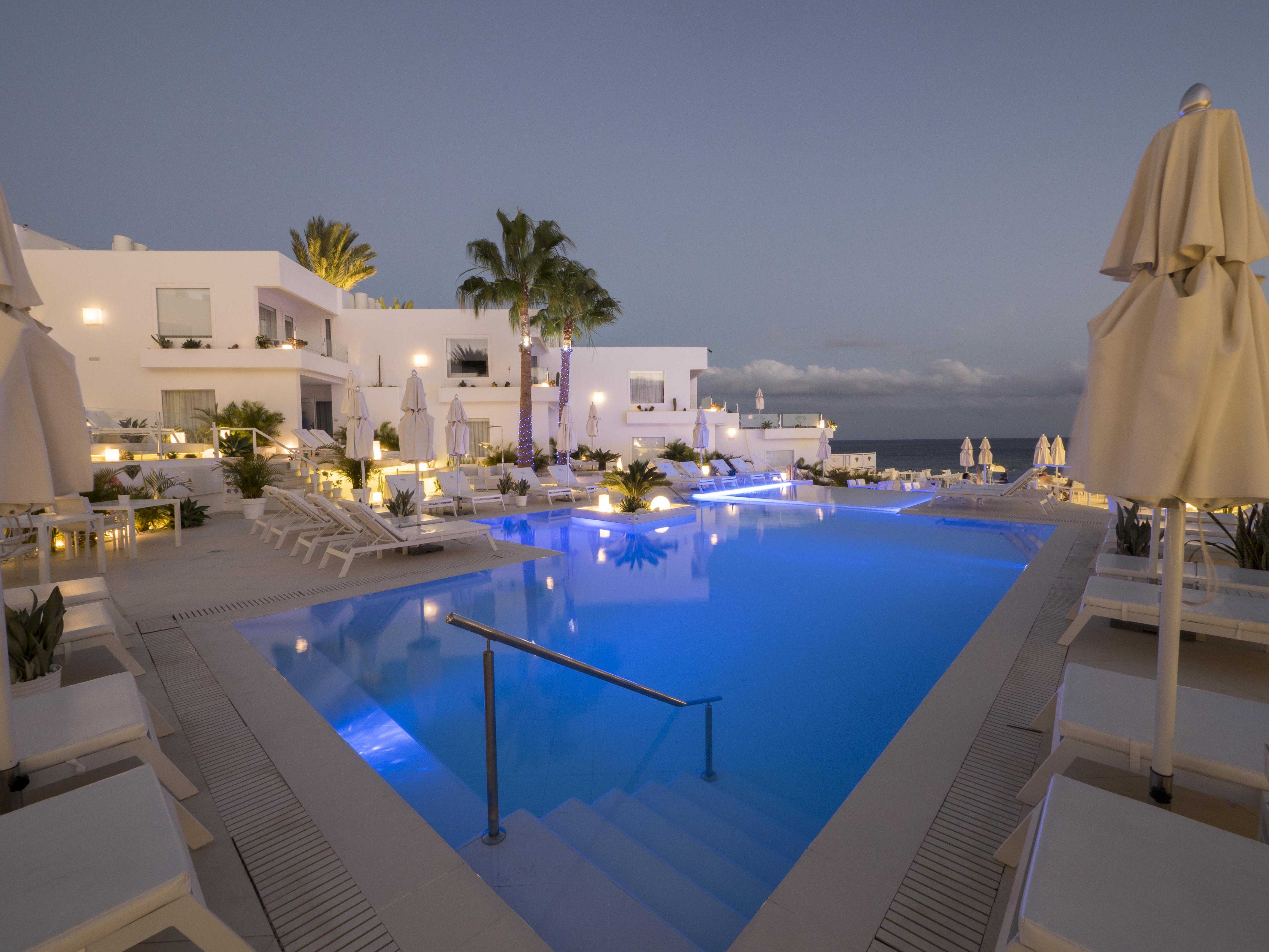 Lani'S Suites De Luxe - Adults Only Puerto del Carmen  Exterior photo