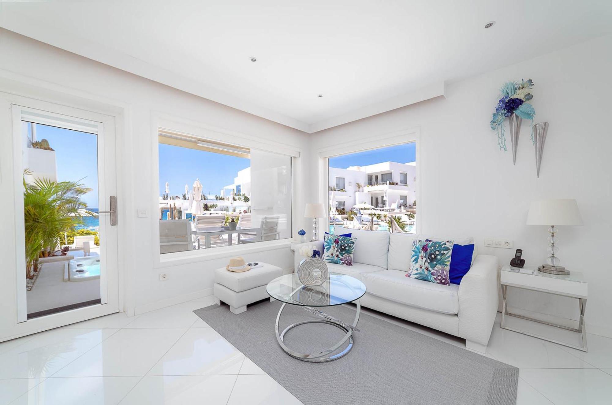 Lani'S Suites De Luxe - Adults Only Puerto del Carmen  Exterior photo