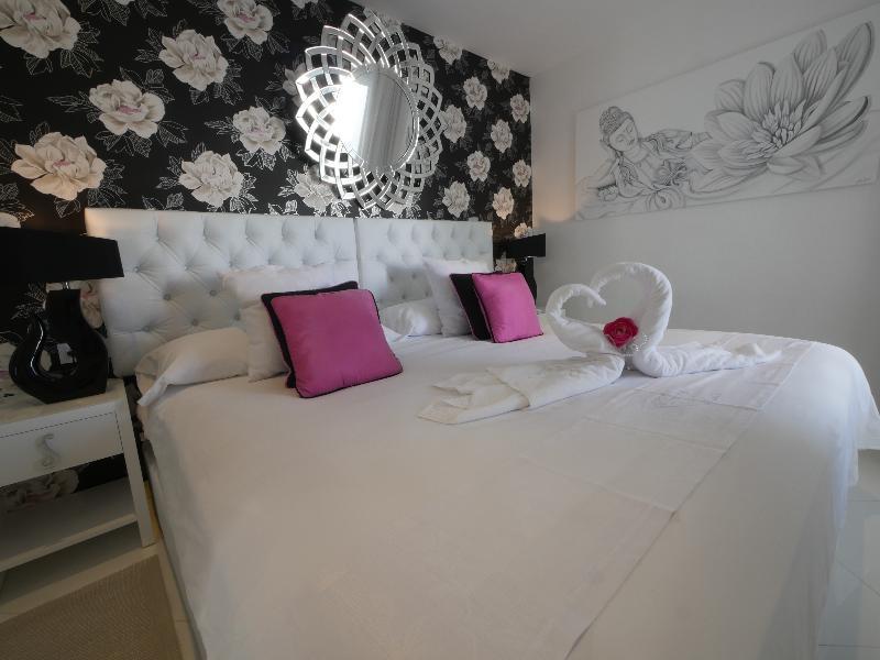 Lani'S Suites De Luxe - Adults Only Puerto del Carmen  Exterior photo